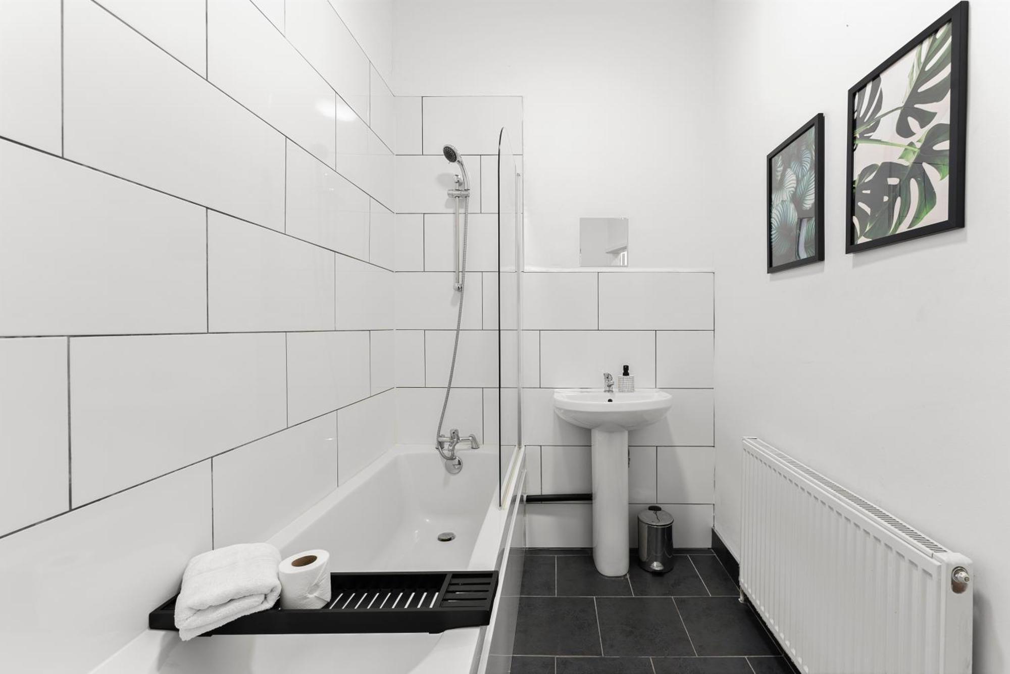 20 Percent Off! Stylish Sheffield Abode Sleeps 12 Leilighet Eksteriør bilde