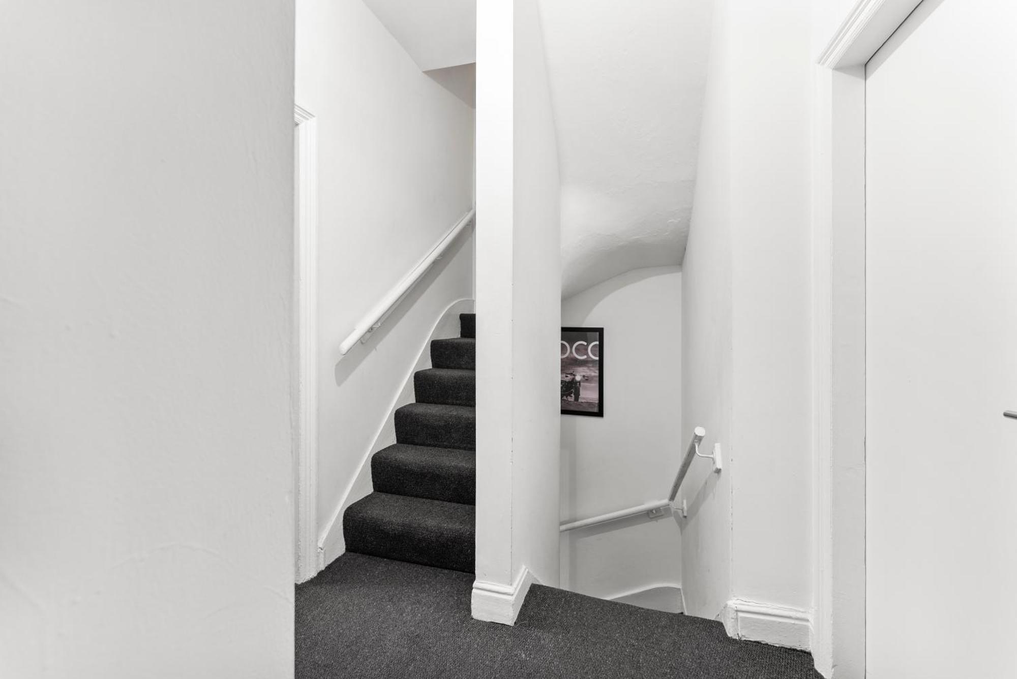 20 Percent Off! Stylish Sheffield Abode Sleeps 12 Leilighet Eksteriør bilde