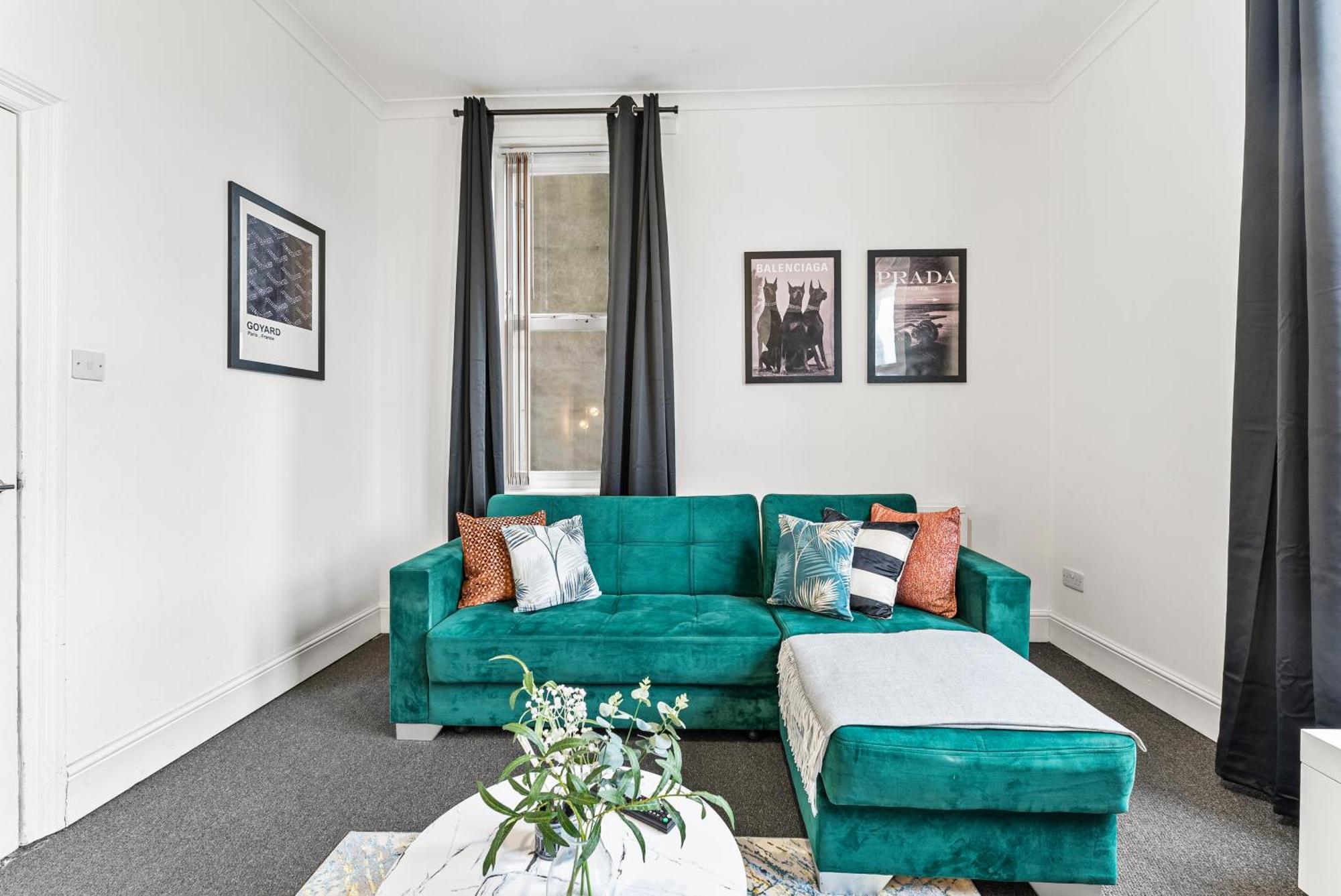 20 Percent Off! Stylish Sheffield Abode Sleeps 12 Leilighet Eksteriør bilde