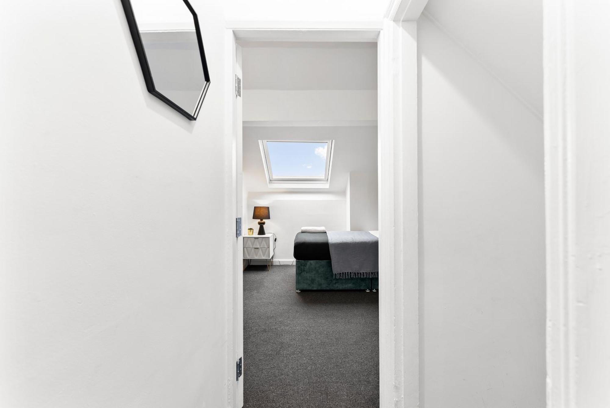 20 Percent Off! Stylish Sheffield Abode Sleeps 12 Leilighet Eksteriør bilde